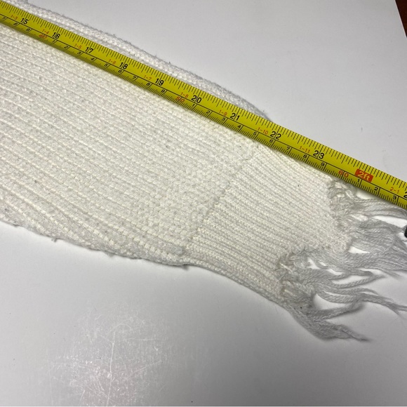 Women’s white long sleeve winter top with Hoodie Size M/L - Picture 6 of 10